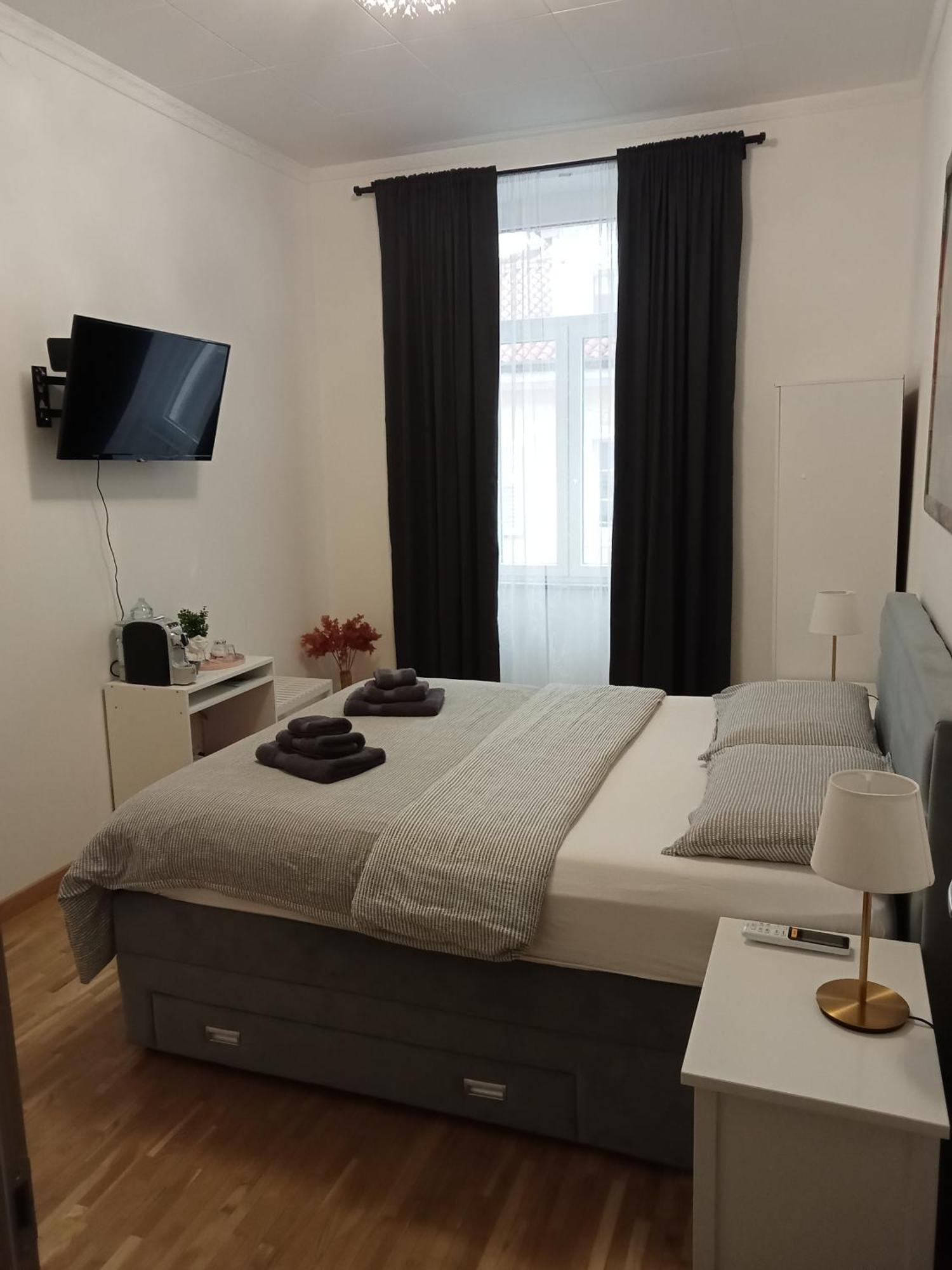Fenix Rooms Trieste Exterior foto